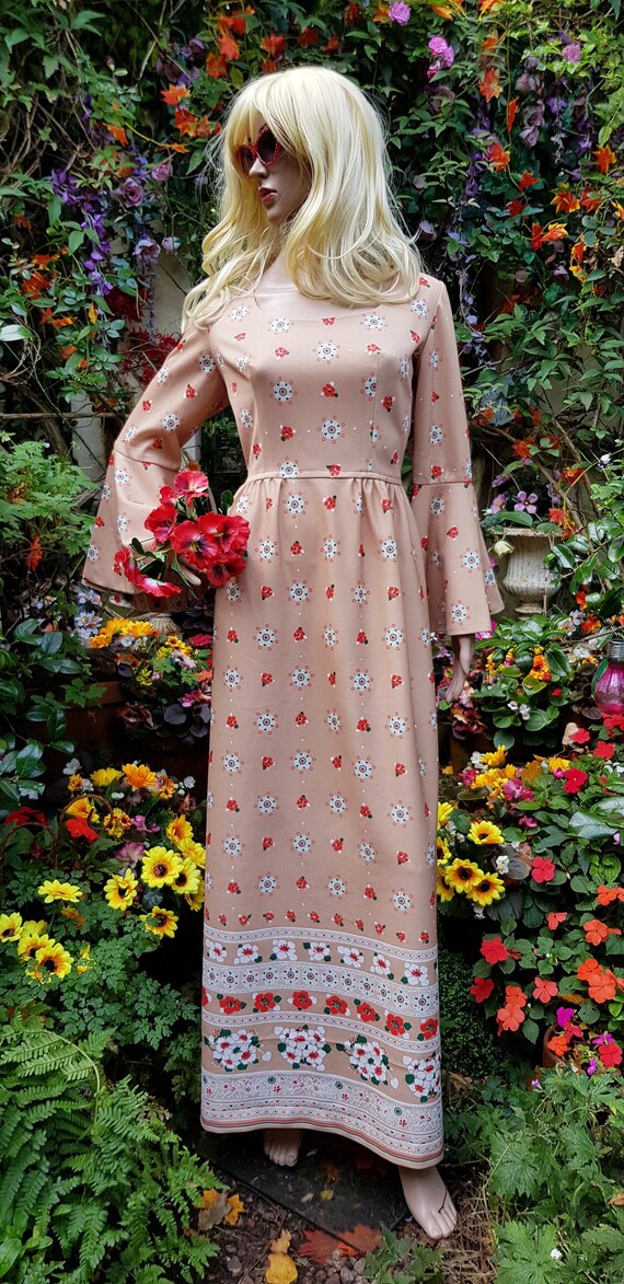 beige dress with red flowers Sienna Red & Beige Floral Mini Dress XS