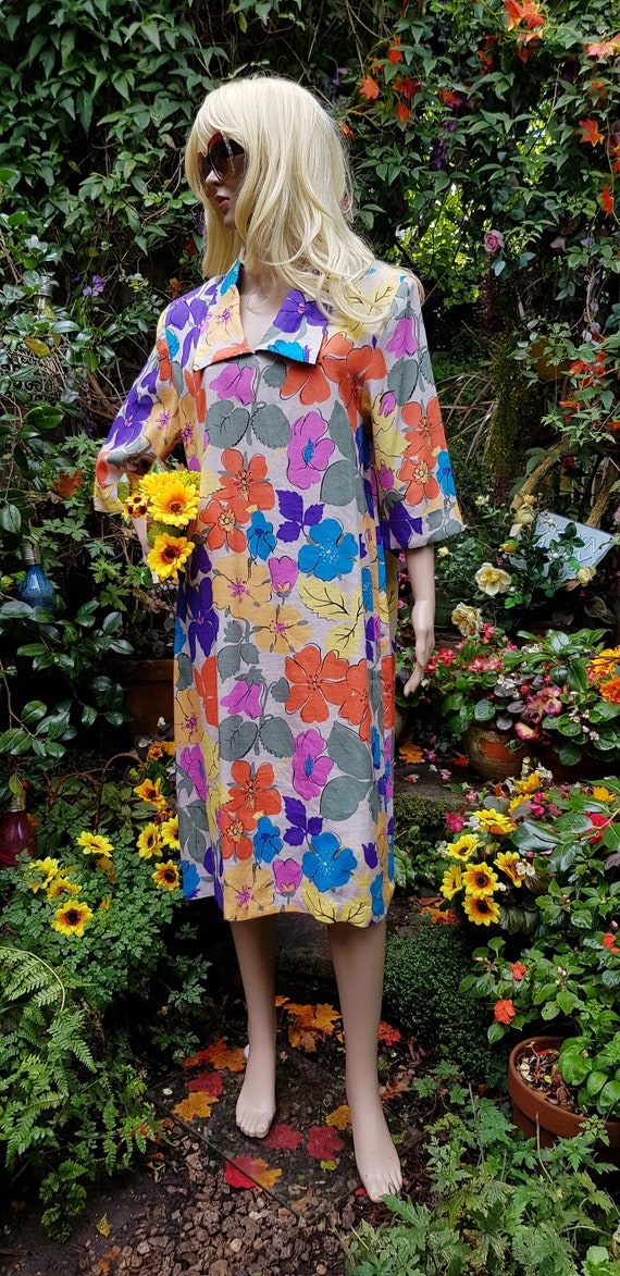Cute Vintage 1980s Multicoloured Floral Linen Midi