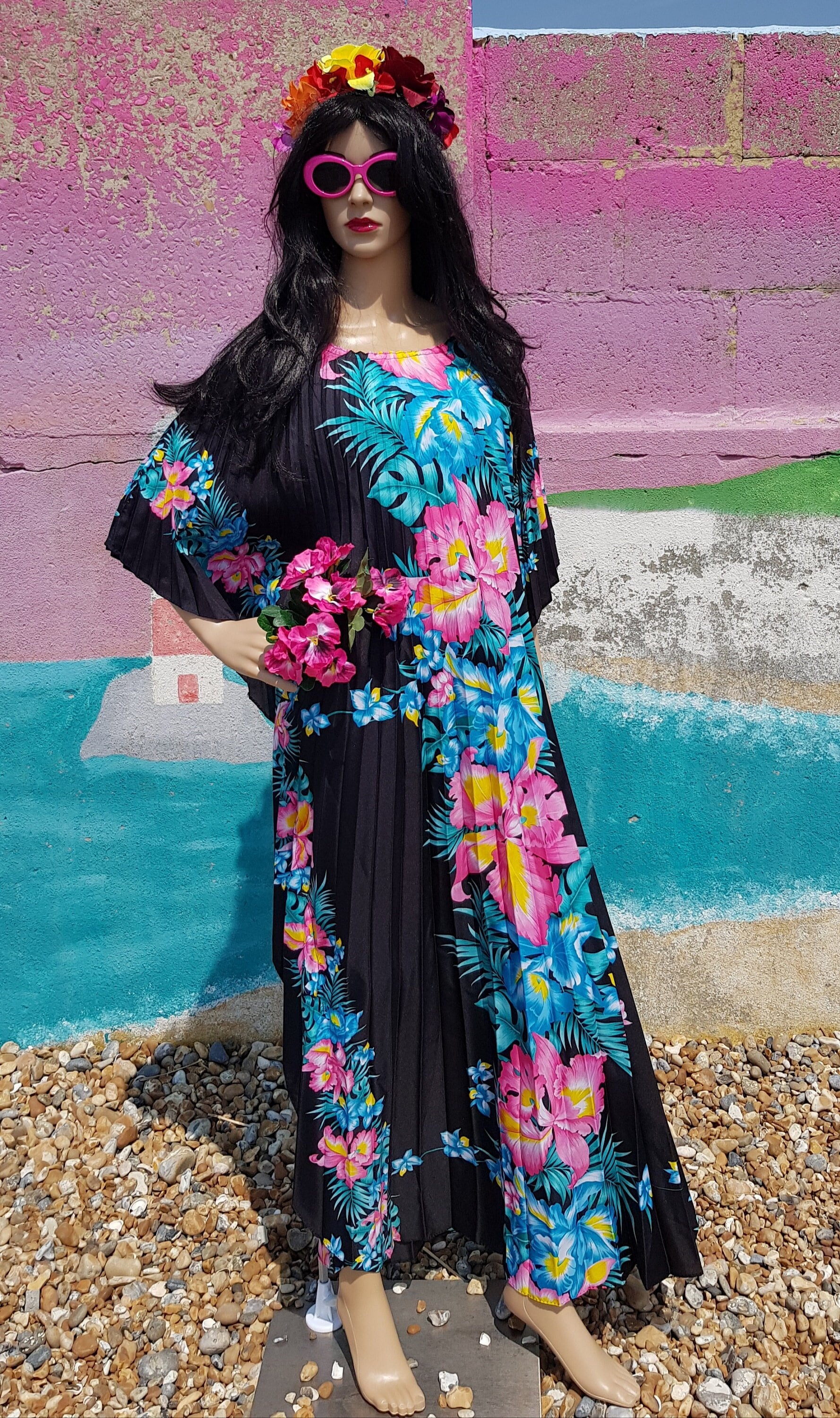 む*ん様 Apolna 50's floral セットアップ 2-3y Plus Size Fab Vintage 1960s / 1970s Black Pink Blue Yellow