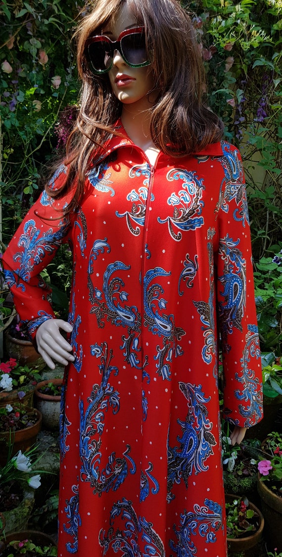 UK 16 (US 12) Funky Vintage 1960s Red Paisley Zip… - image 3