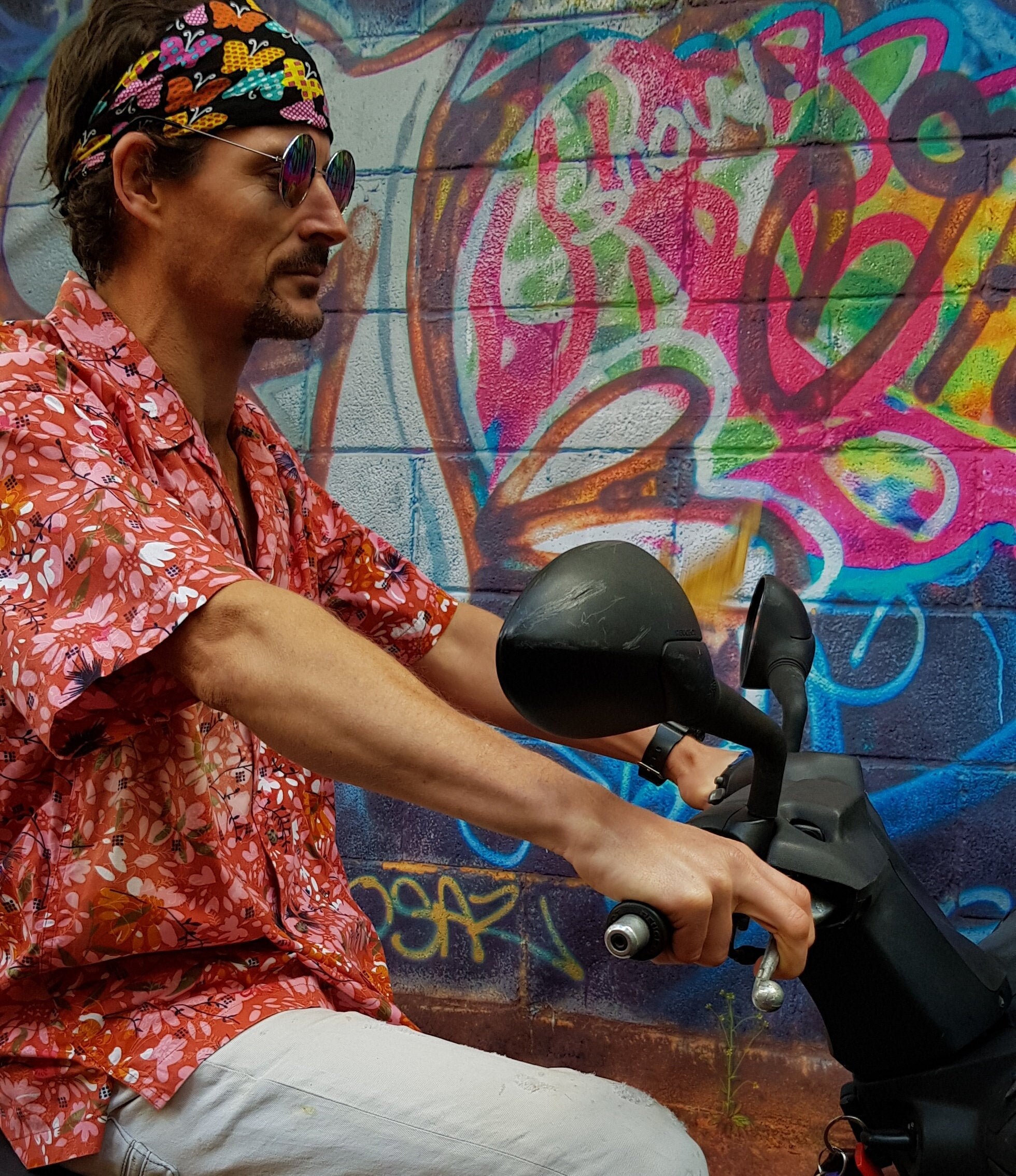 Image of Lovely Vintage Red & Pink Flower Power Cotton Mens Hawaiian Shirt