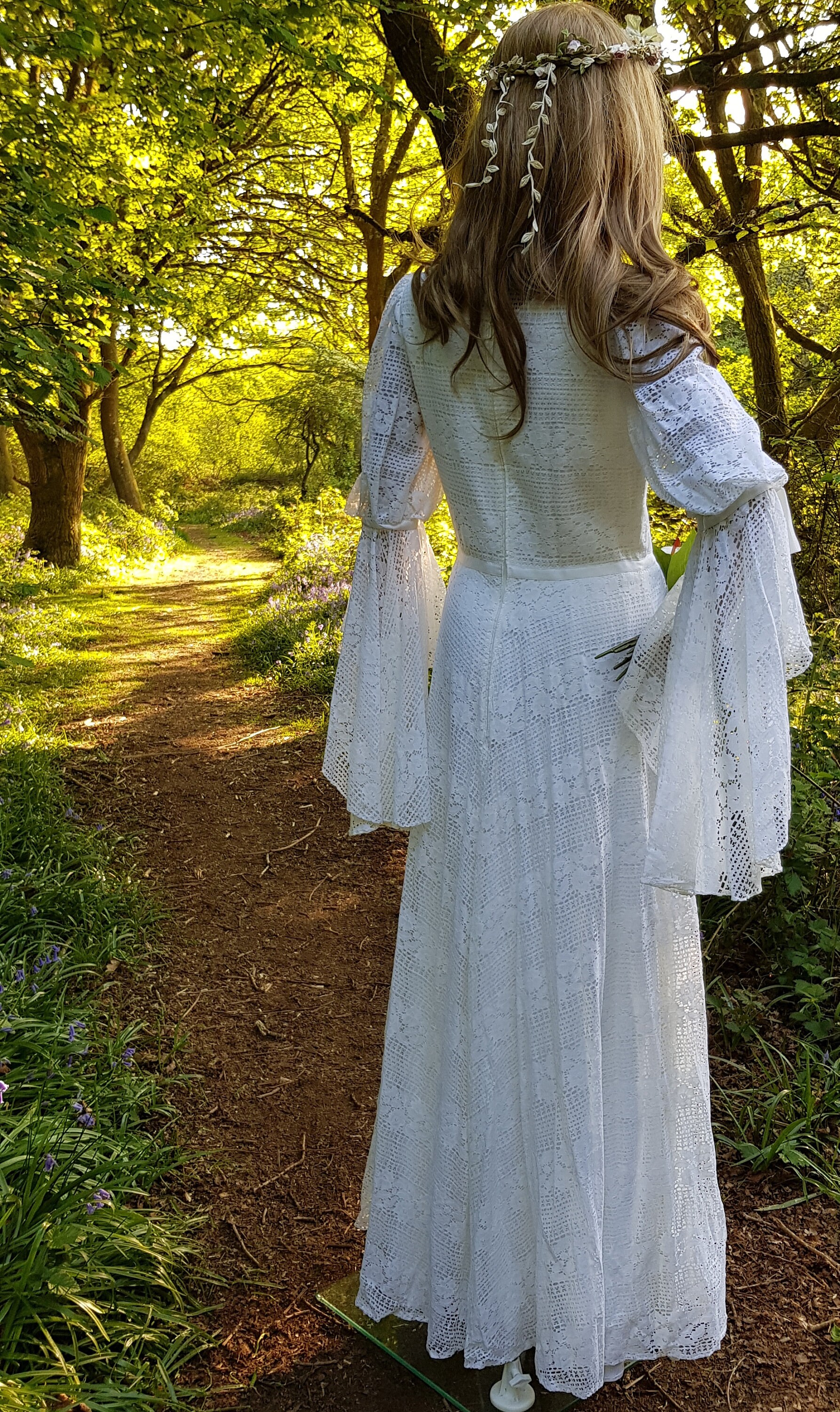 Gorgeous Vintage 1970s Romantic White Broderie Anglaise Lace Dress