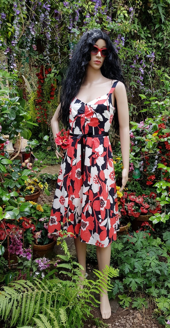UK 12 14 US 8 10 Fabulous Vintage Year 2000 1950s Style Black Red