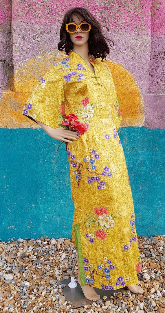 Vintage Kaftan: Iconic Vintage 1950s Saffron Gold… - image 5