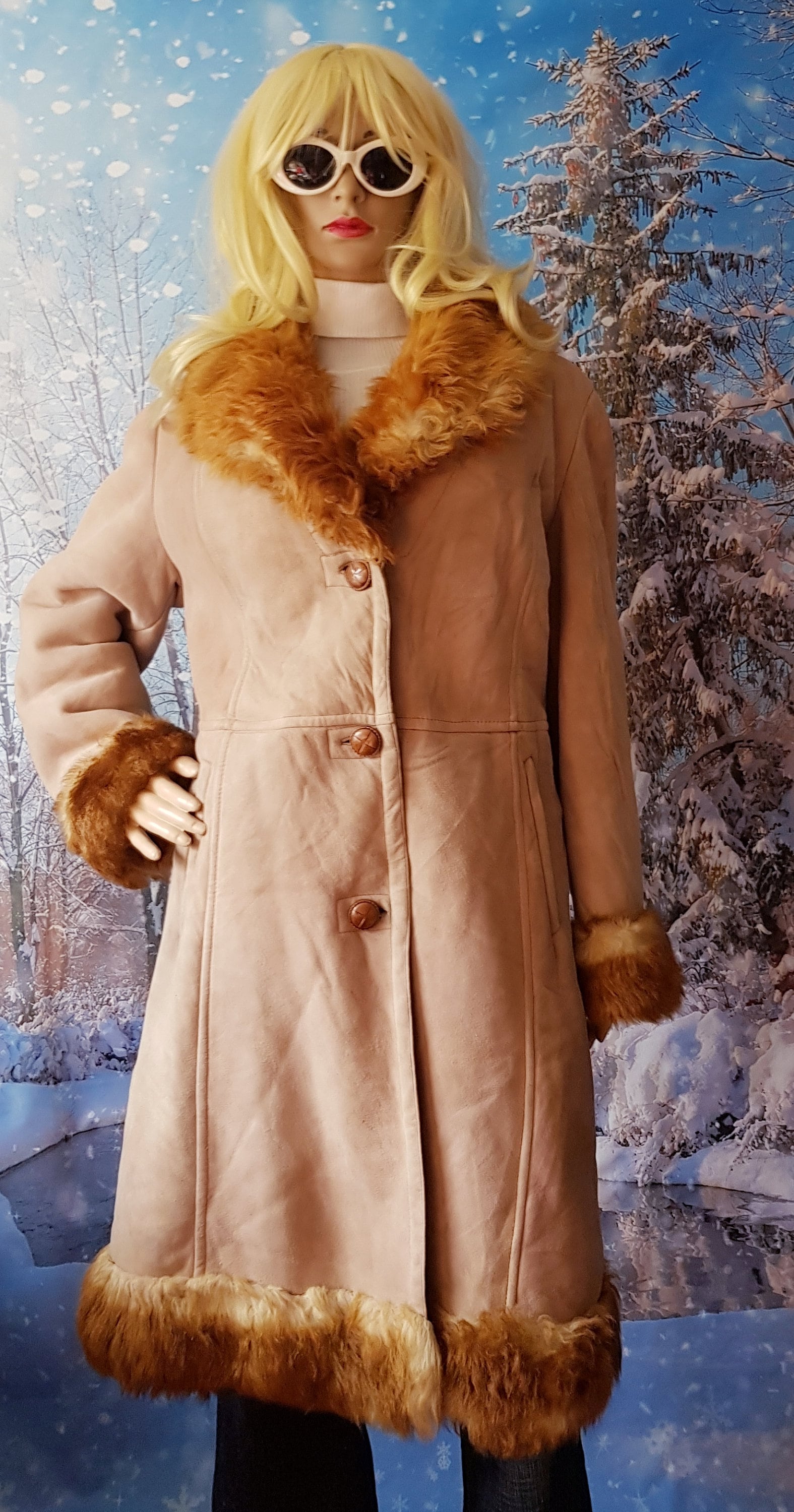 Vintage Coat: Beautiful Vintage 1970s Camel Beige Sheepskin Afghan