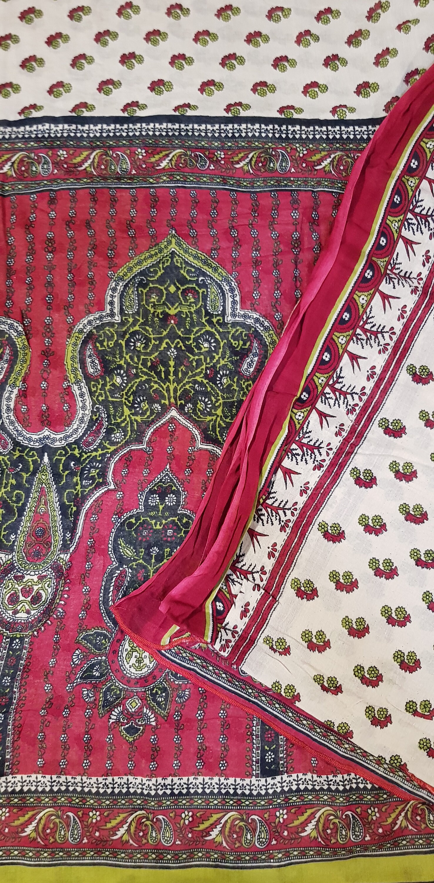 Vintage Sari: Gorgeous Vintage Red Lime Green Black & Cream Abstract ...
