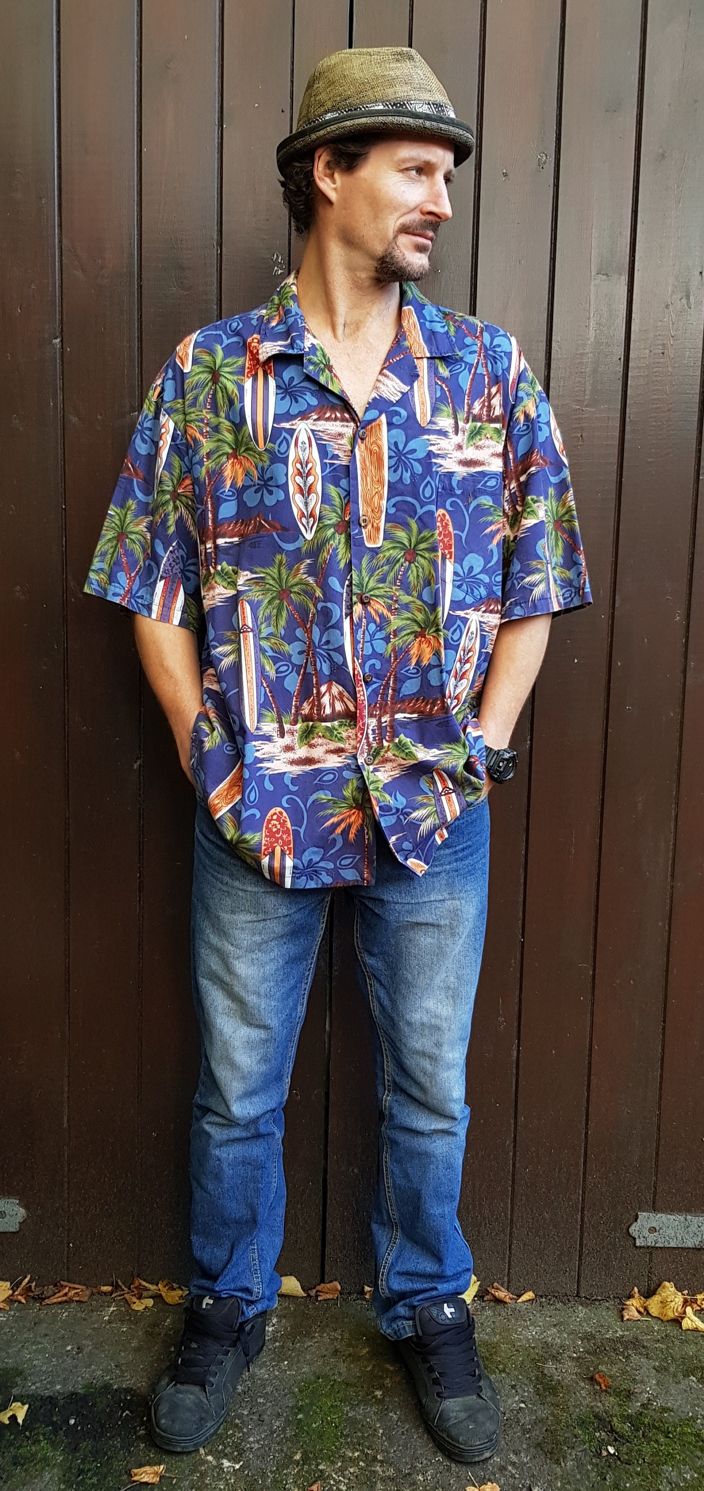 Image of Fantastic Vintage Dark Blue & Multicoloured Surf Beach Print Mens Shirt By Aloha Republic, Hawaii