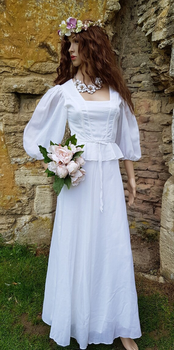 UK 4 6 US 1 2 Stunning Vintage 1970s Kati at Laura Phillips White