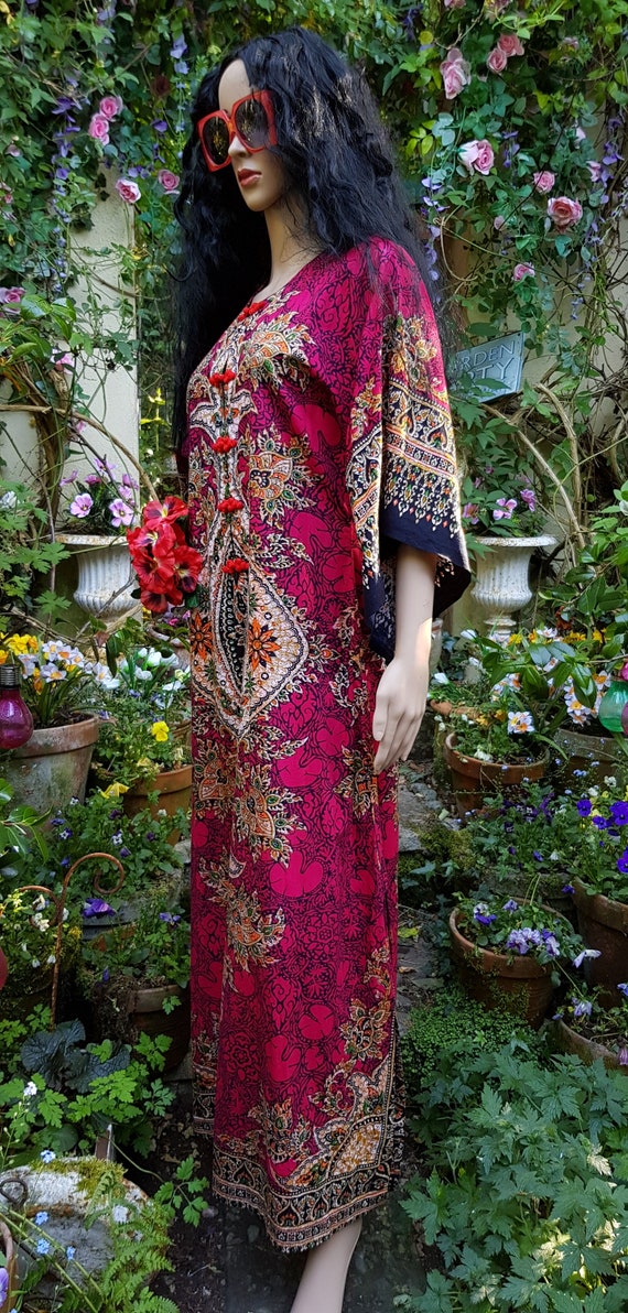 Vintage Kaftan: Gorgeous Vintage 1970’s Red, Saff… - image 6