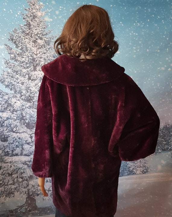 Vintage Coat: Fab Vintage 1950s / 1960s Japanese Oriental Kimono