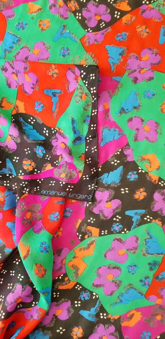 Ladies Scarf: Beautiful Vintage Psychedelic Multic