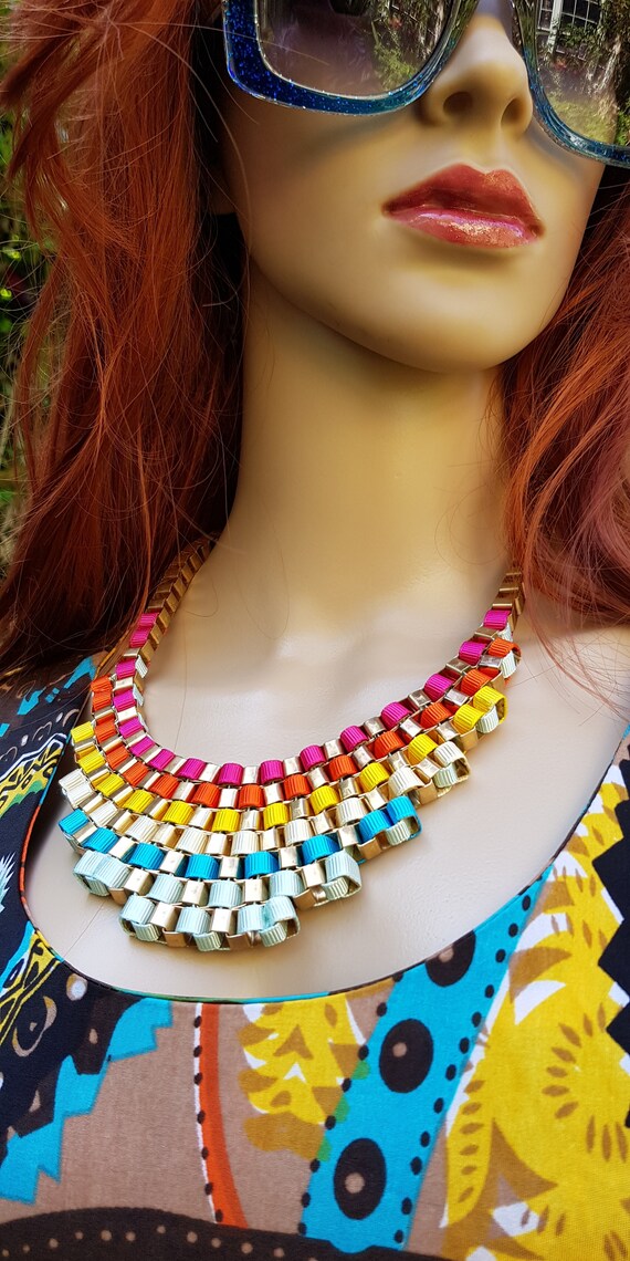 Vintage Necklace: Stunning Vintage 1980s Multi-Co… - image 2