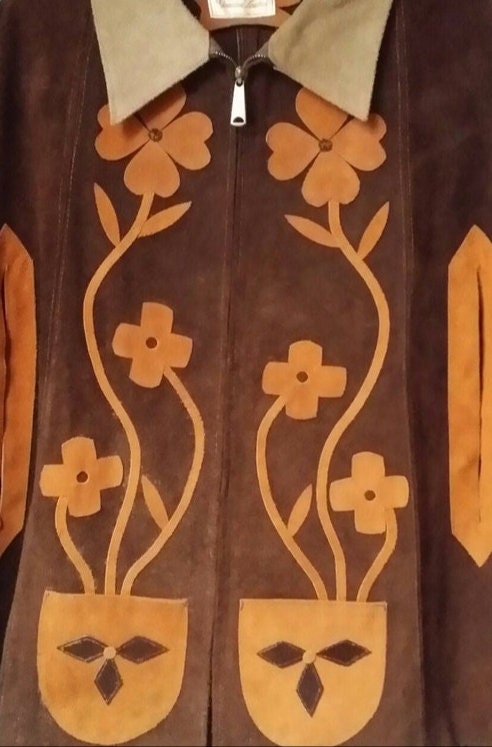 Vintage Cape: Gorgeous Rare Vintage 1970s Brown and Tan