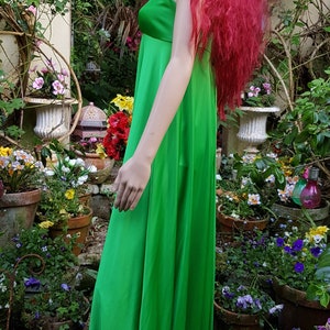 UK 6/8 US 2/4 Fantastic Vintage 1970s Bright Green Slinky Strappy Empire Line Maxi Sun Dress by QUAD image 9