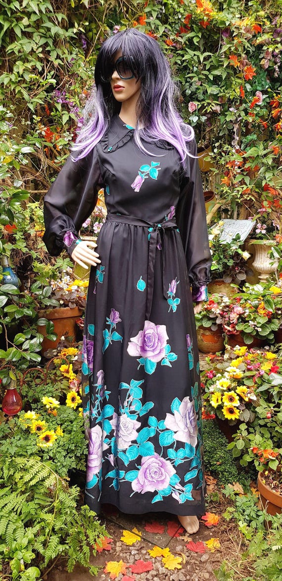 black dress with purple flowers LONG FLORAL CAPE AND STRAP | CULT MIA (All measurement in cm and please note 1 inch=2.54cm) Note Black Floral High Low Dress