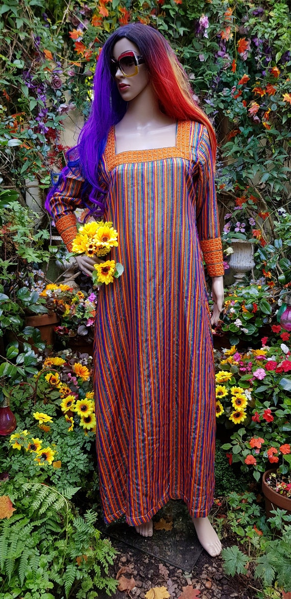 Vintage Kaftan: Funky Vintage 1970s Psychedelic R… - image 2