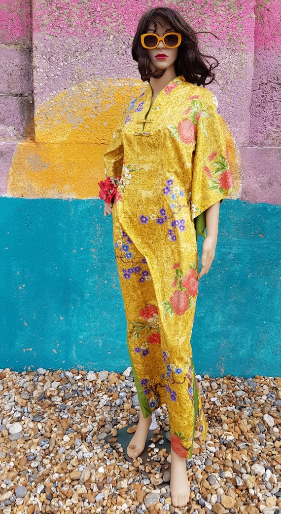 Vintage Kaftan: Iconic Vintage 1950s Saffron Gold… - image 8