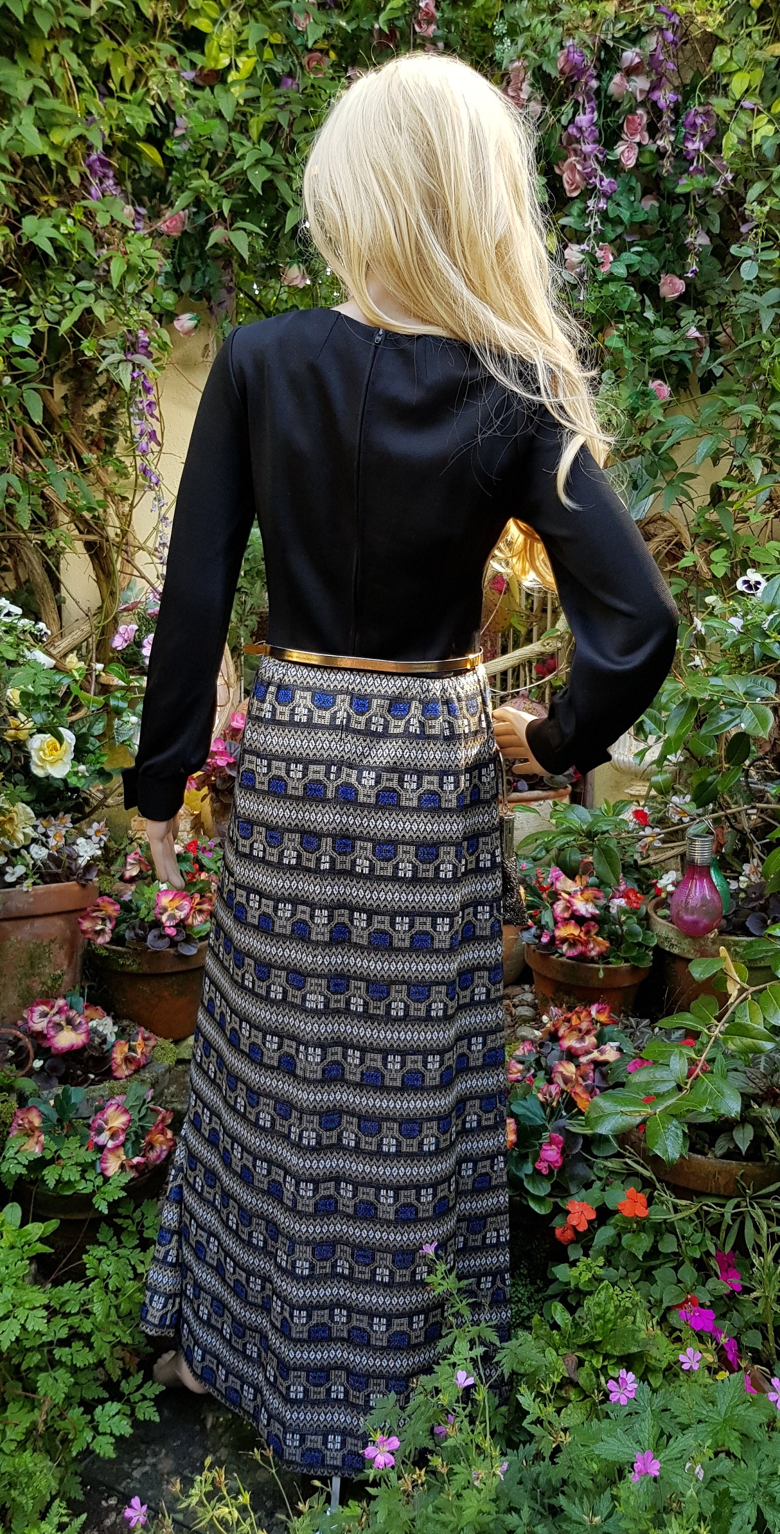 UK 10 (US 6) Gorgeous Vintage 1960s Glam Rock Black, Blue