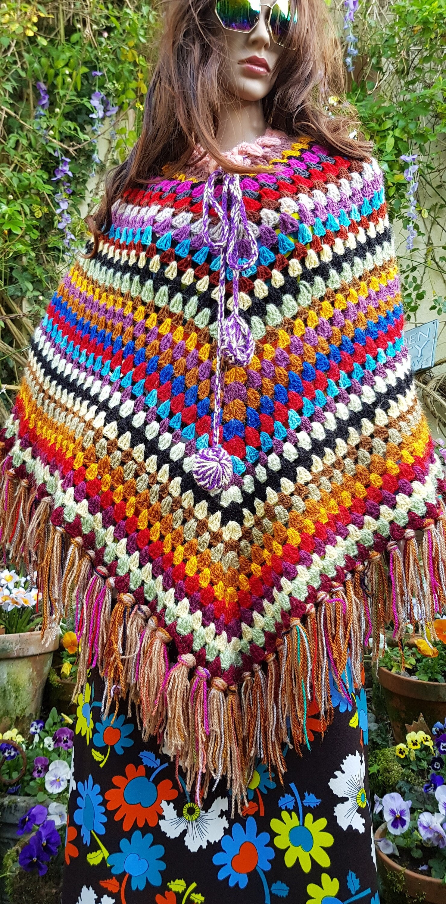 Vintage Poncho: Gorgeous Vintage 1970's Bohemian Hippie Chic Hand