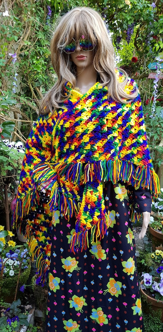 Vintage Shawl: Striking Vintage Handmade Rainbow … - image 1