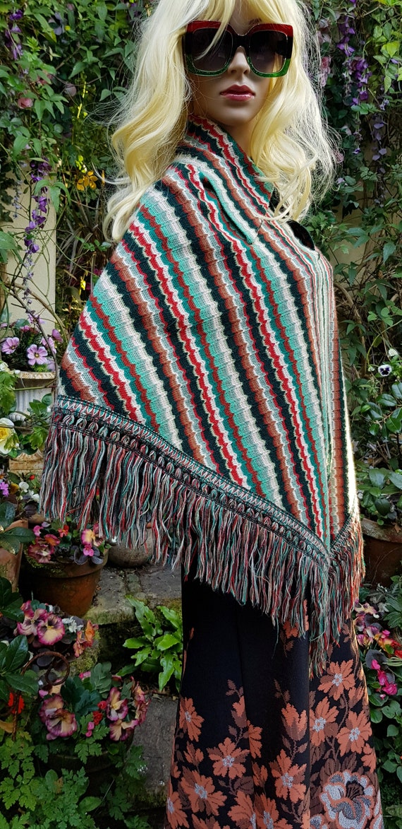 Vintage Poncho: Gorgeous Vintage 1970s Colourful … - image 7