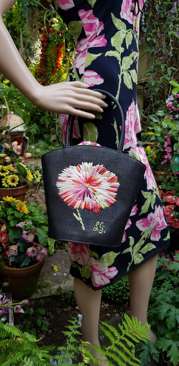 Cottagecore Witchy Floral Moon Handbag Purse, Moon Phase Boho Vegan Leather  Crossbody Shoulder Bag, Cute Goth Bowling Bowler Purse Handbag - Etsy in  2024 | Purses and handbags, Crossbody shoulder bag, Handbag