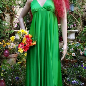 UK 6/8 US 2/4 Fantastic Vintage 1970s Bright Green Slinky Strappy Empire Line Maxi Sun Dress by QUAD image 6