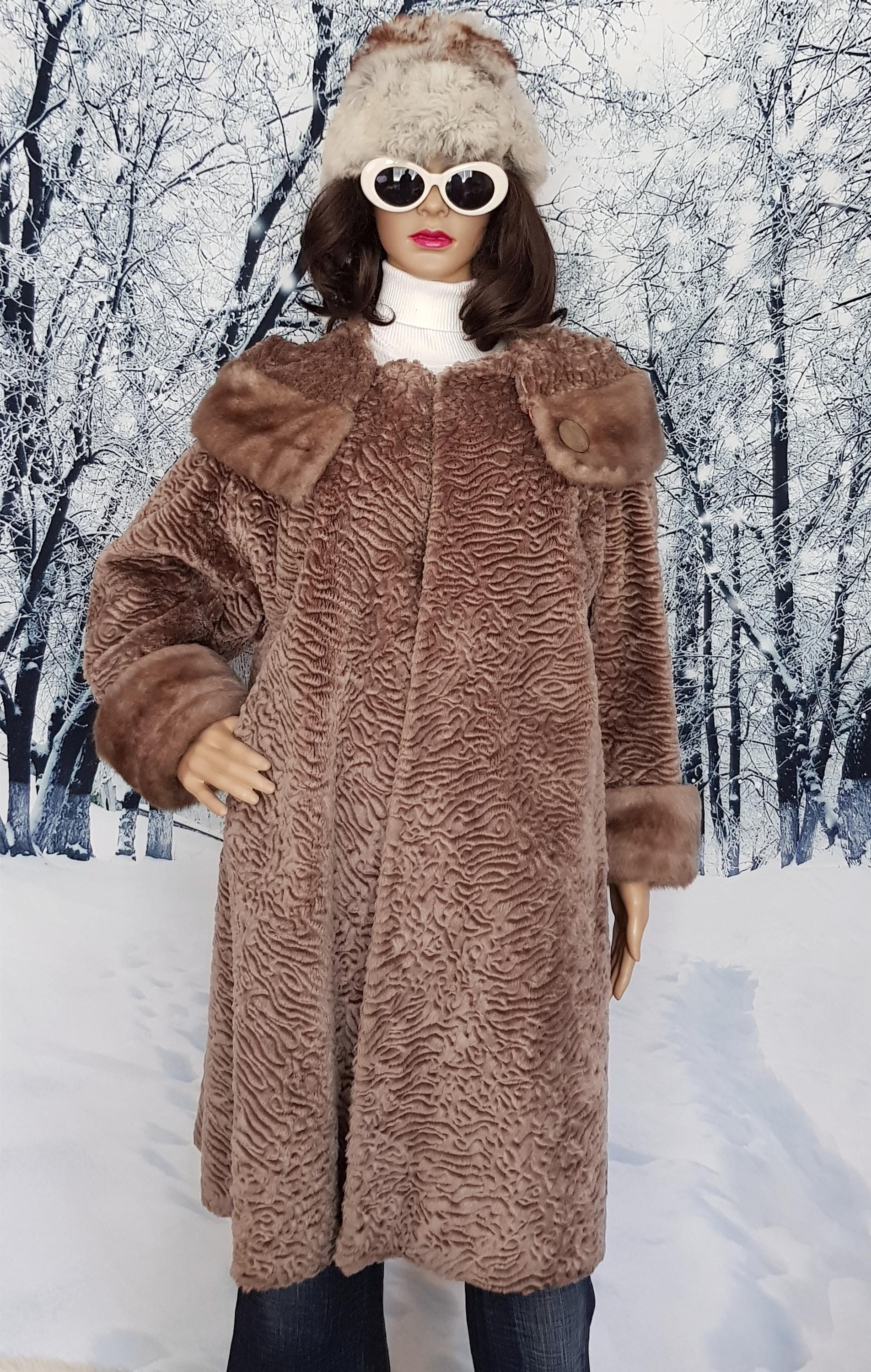 【美品】50-60s ファーコート カナダ製 L vintage Vintage Coat: Lovely Vintage 1950s / 1960s Taupe Beige Faux