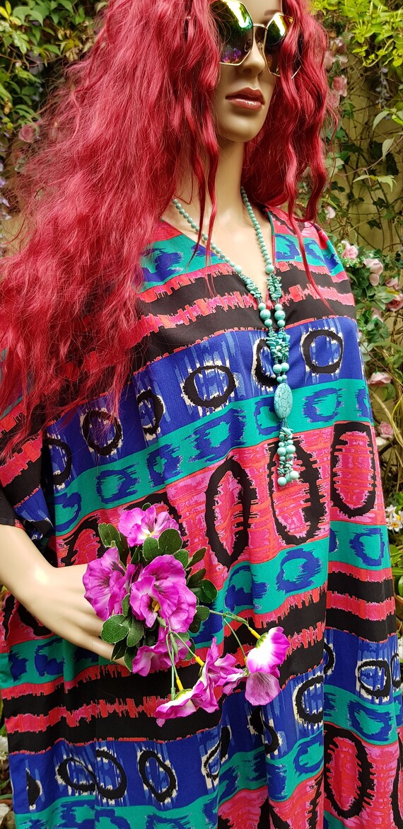 Stunning Plus Size Vintage 1970s Psychedelic Blue… - image 5