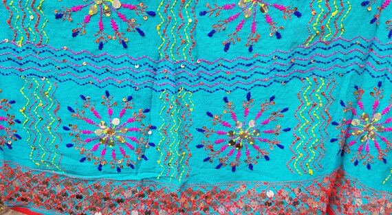 Vintage Shawl: Outstanding Vintage Bright Turquoi… - image 4