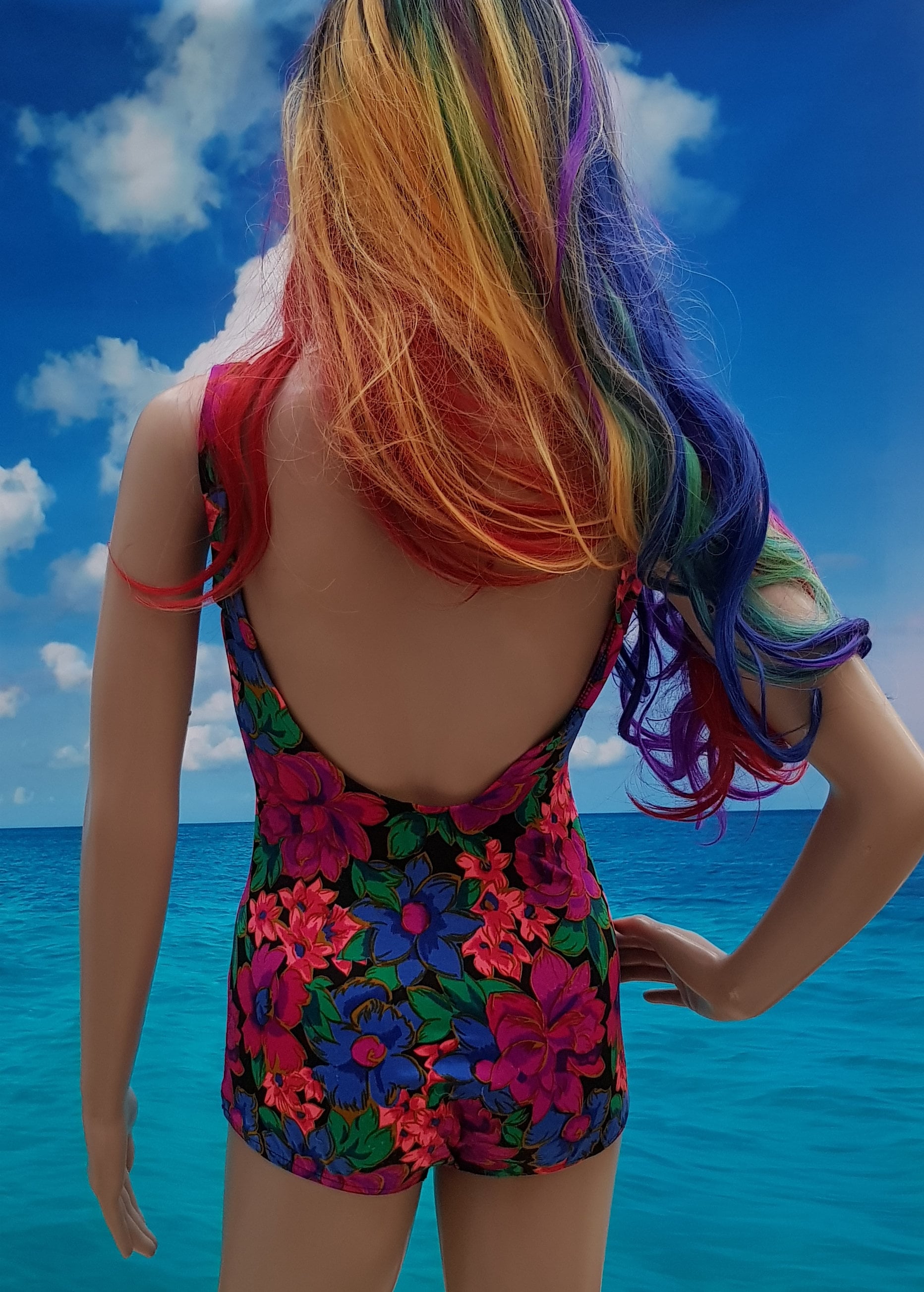 Vintage Swimsuit: Fantastic Vintage Swimsuit 1960s Bright Floral