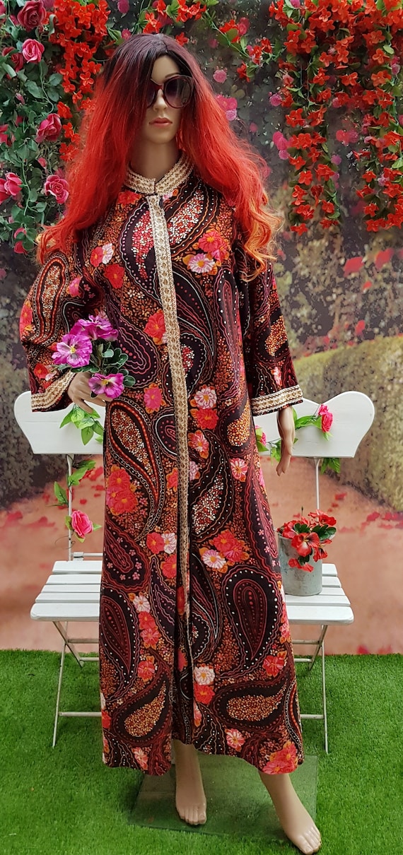 Kaftan with front clearance zipper