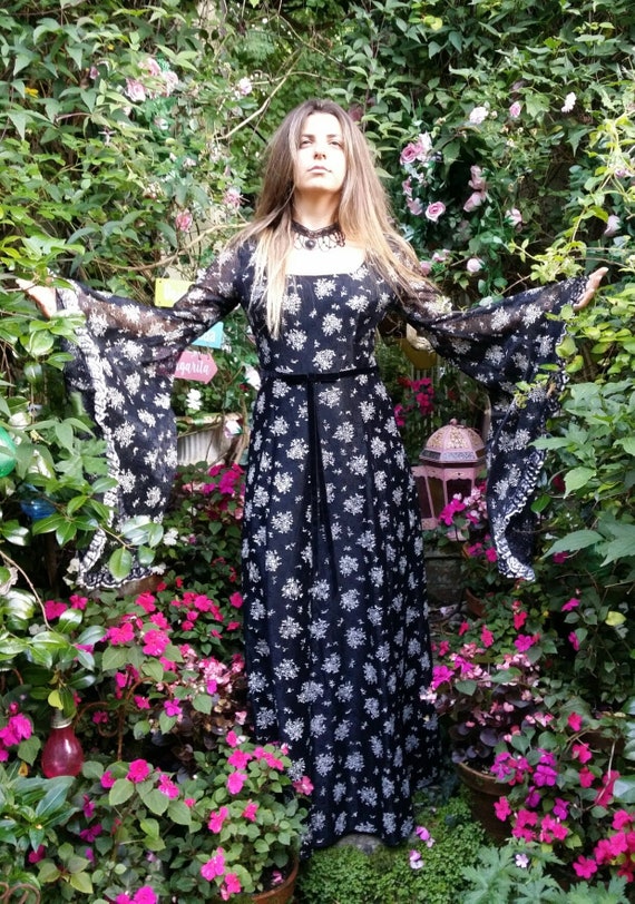 Vintage Epic 1970’s Black & White Floral Lace Maxi
