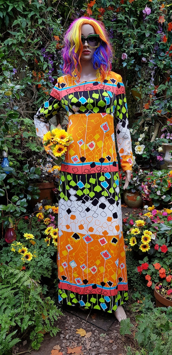 Epic Vintage 1970s Psychedelic Orange, Red, Green,