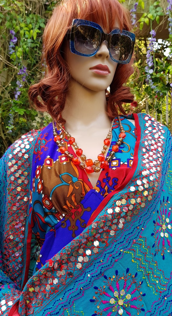 Vintage Shawl: Outstanding Vintage Bright Turquoi… - image 5