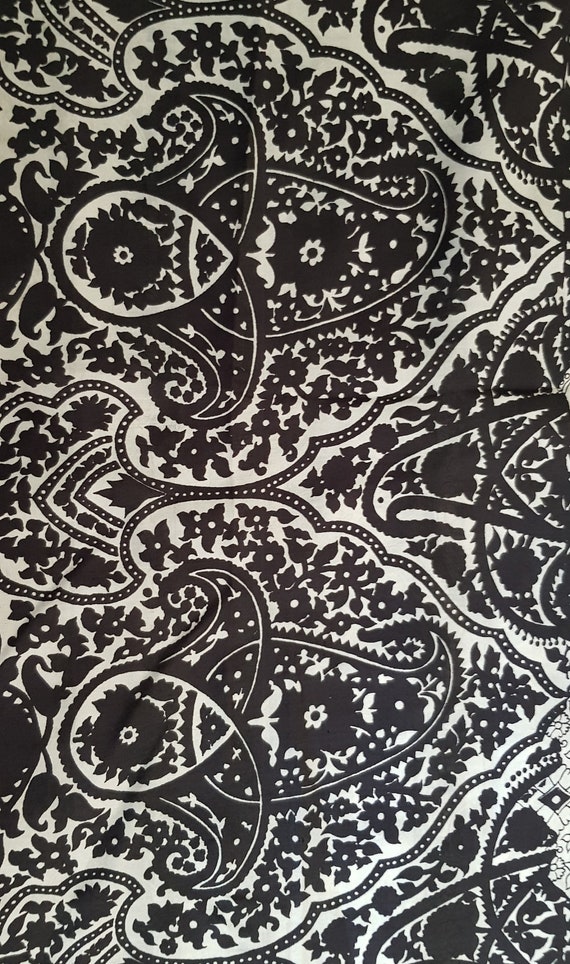 Vintage Sari: Beautiful Vintage Black and White M… - image 4