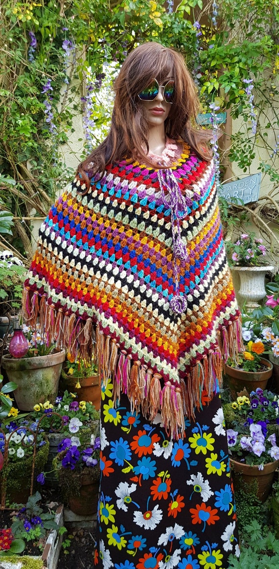 Vintage Poncho: Gorgeous Vintage 1970's Bohemian … - image 2