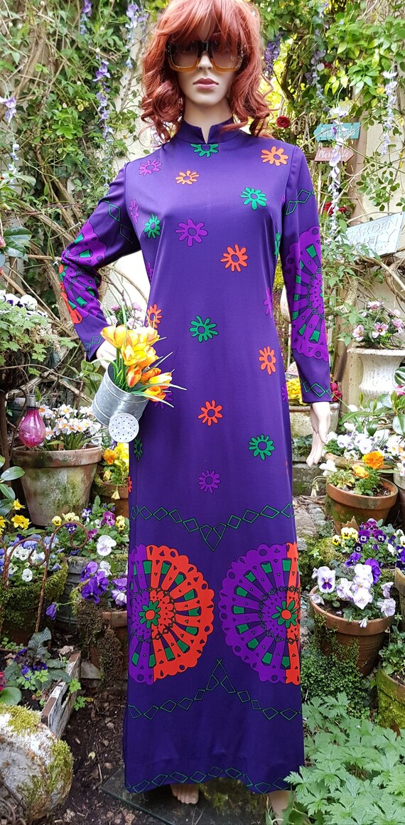 Iconic Vintage 1960s/1970s Purple, Red and Green A