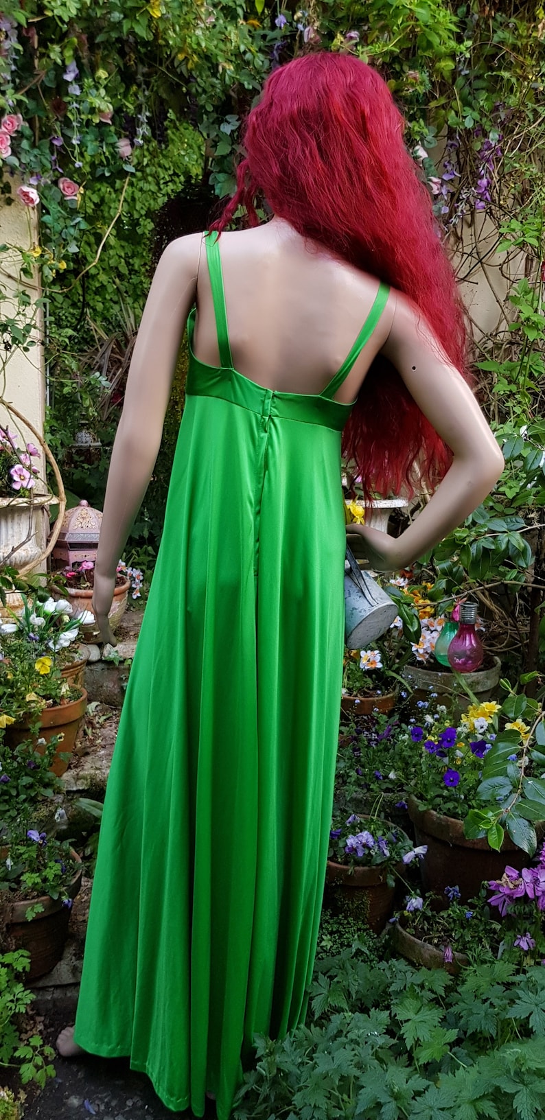 UK 6/8 US 2/4 Fantastic Vintage 1970s Bright Green Slinky Strappy Empire Line Maxi Sun Dress by QUAD image 10