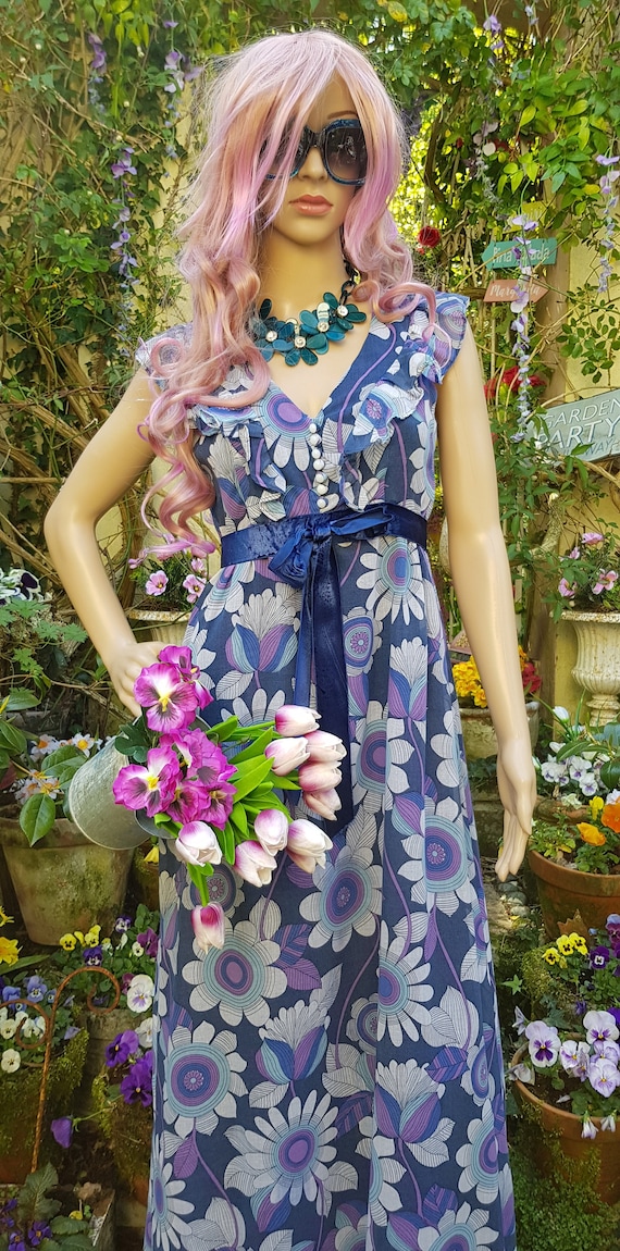 Gorgeous Vintage 1970s QUAD Blue & Lilac Floral Fl