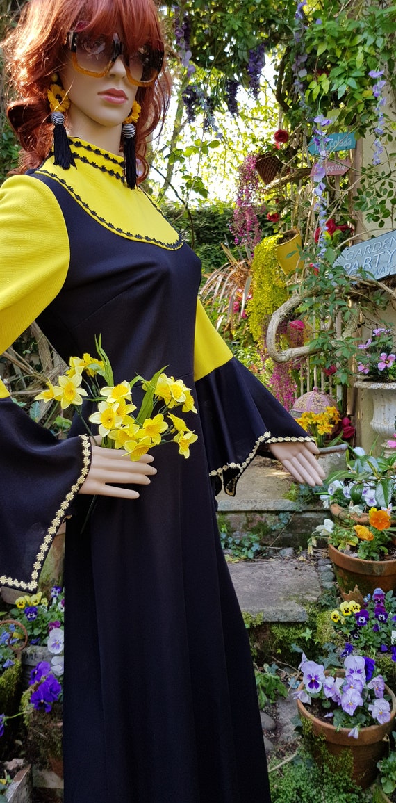 UK 8/10 (US 4/6) Bonkers Epic Vintage 1960’s/1970… - image 10