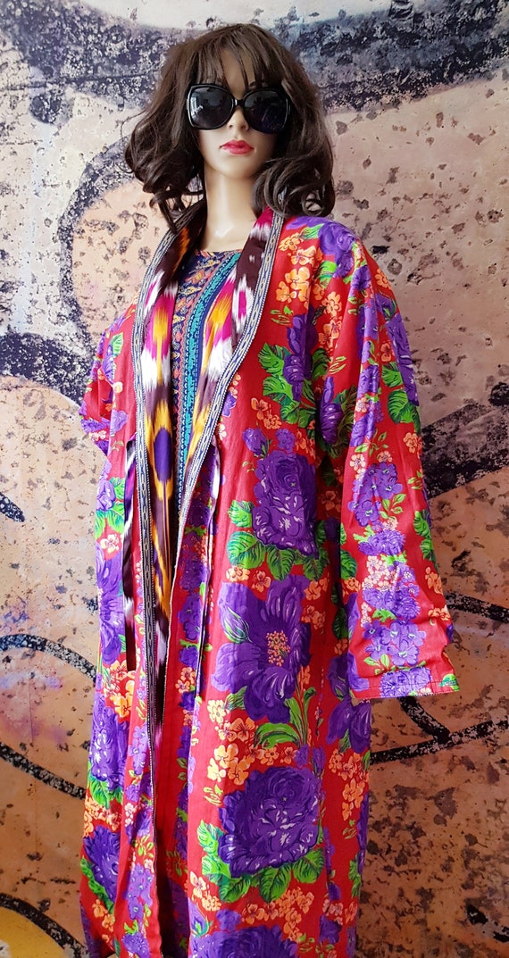 Fabulously Funky Vintage 1970s/80s Ethnic Rainbow Rev… - Gem