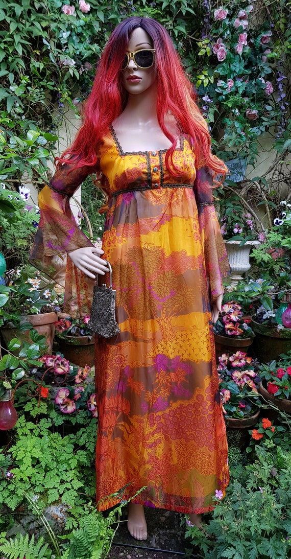 Outstanding Vintage 1970s Dollyrockers Sambo Shimm