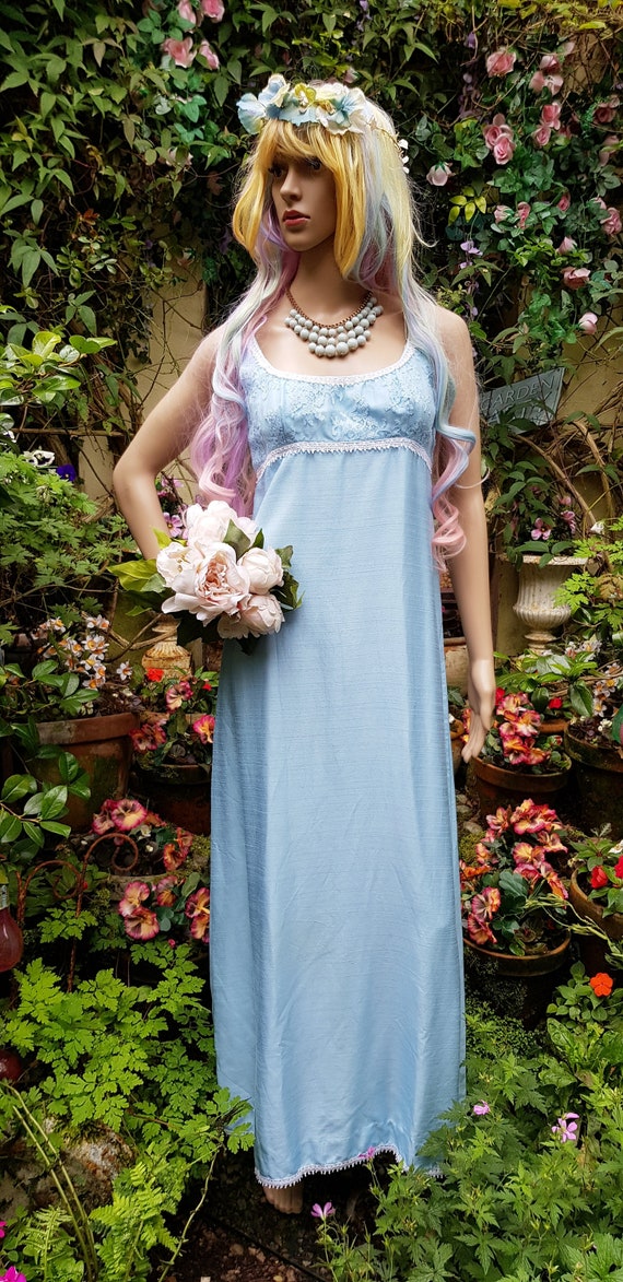 UK 8 10 US 4 6 Beautiful Vintage 1960s Jean VARON Pale Blue Raw Silk and Lace Maxi Dress Etsy