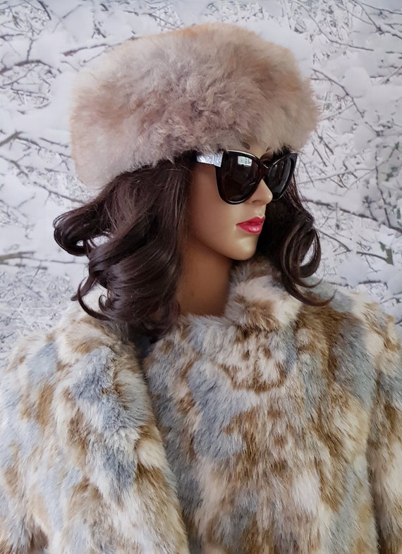 Vintage Hat: Gorgeous Vintage 1960s/70s Taupe Brown and Grey  display picture 3
