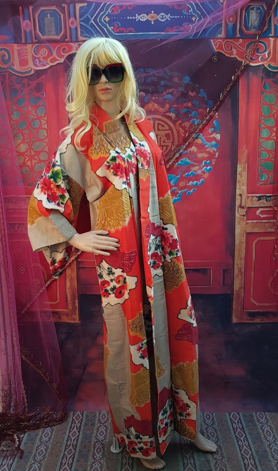 Vintage Kimono: Gorgeous Antique (circa 1930s) Red