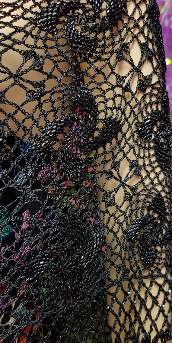 Vintage Shawl: Lovely Vintage Black Crochet Lace … - image 5