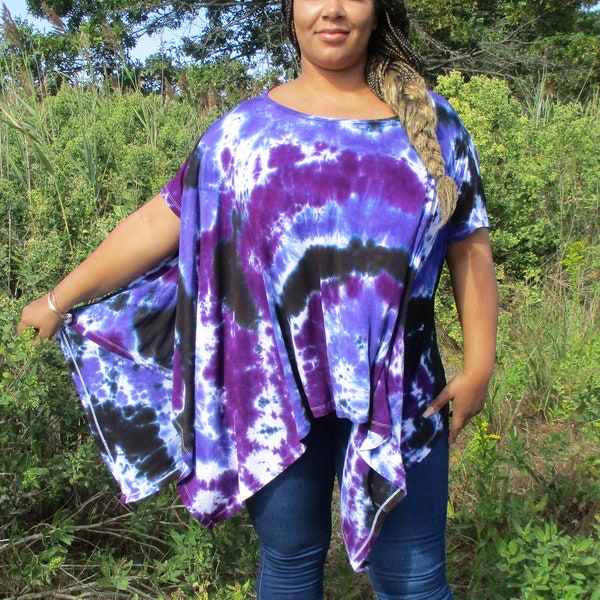 Boho Tie Dye Kaftan, Poncho Style Loose Tunic, Vacation Outfit, Purple Tie Dye Caftan