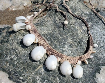 RARE Large MOON Shells Statement Necklace / Choker