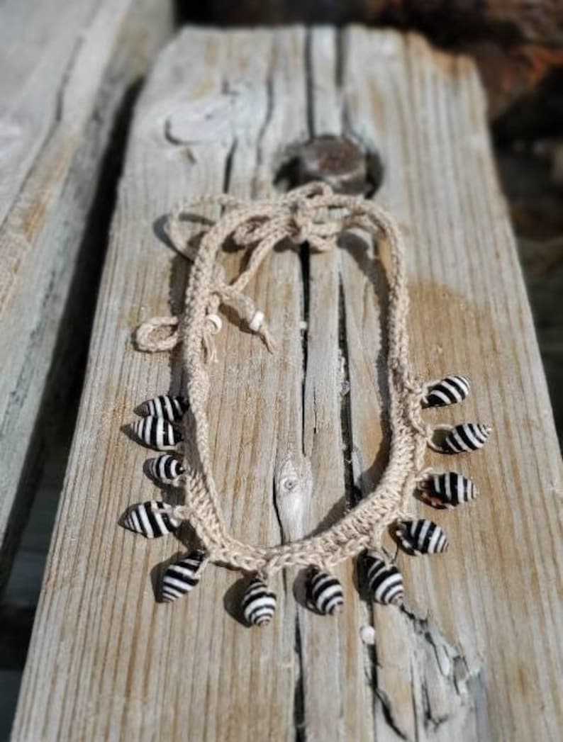 Natural ZEBRA Shells Choker or Necklace image 7